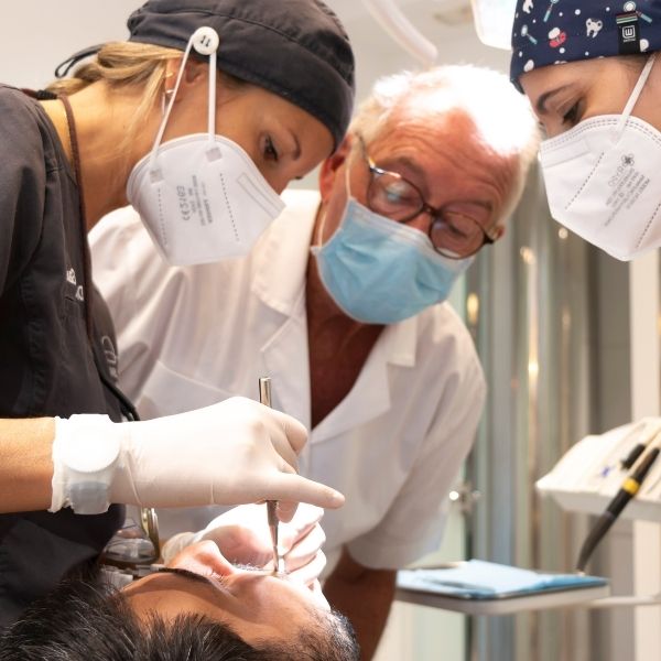 limpieza periodontal en terrassa